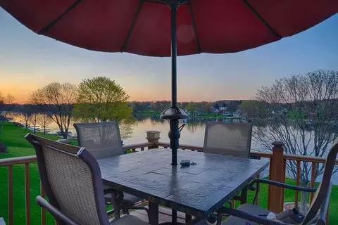 40 Delburne Dr, Lake Summerset, IL 61019 photo 4