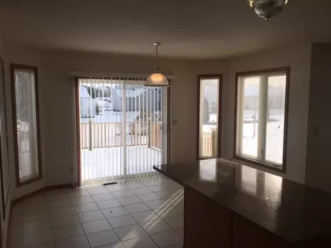 656 Par Pl, Rockford, IL 61108 photo 8
