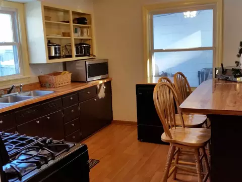 410 W Main St, Capron, IL 61012 photo 11