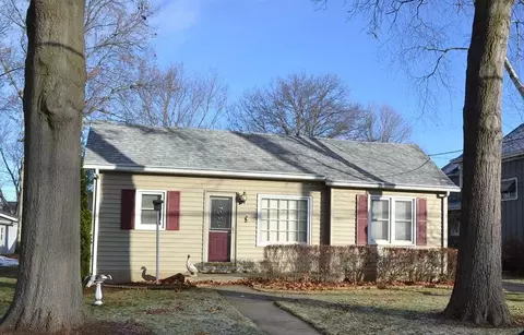 307 W 3rd St, Byron, IL 61010 photo 1
