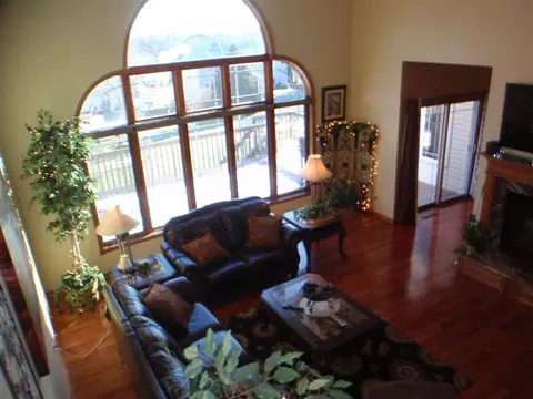 9223 Forest Rdg, Roscoe, IL 61073 photo 3