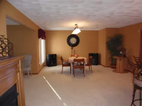 9223 Forest Rdg, Roscoe, IL 61073 photo 21