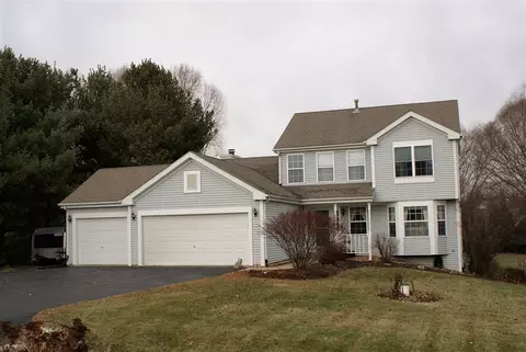 5106 E Walden Rd, Byron, IL 61010 photo 1