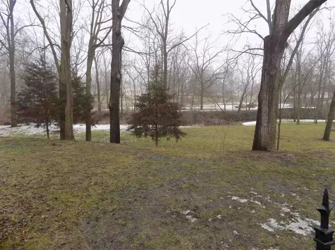 5658 Thompson Dr, Roscoe, IL 61073 photo 16