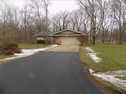 5658 Thompson Dr, Roscoe, IL 61073 photo 18