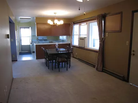 315 Show St, Capron, IL 61012 photo 8
