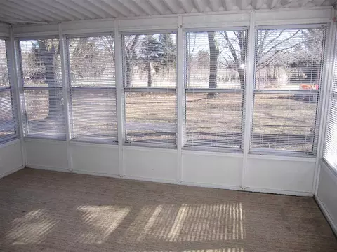 315 Show St, Capron, IL 61012 photo 12