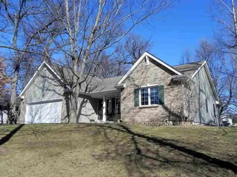 765 Westmore, Lake Summerset, IL 61019 photo 2