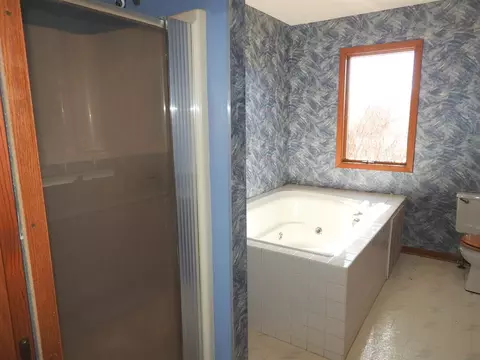 1533 Michael Dr, Pecatonica, IL 61063 photo 7