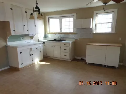 503 E Union St, Rockton, IL 61072 photo 3