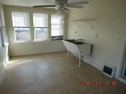 503 E Union St, Rockton, IL 61072 photo 9