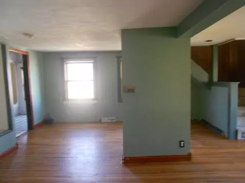 209 Genoa Rd, Cherry Valley, IL 61016 photo 10
