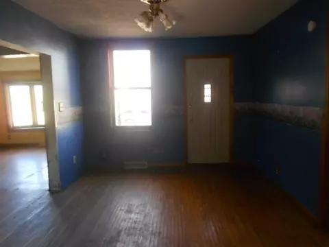 209 Genoa Rd, Cherry Valley, IL 61016 photo 8