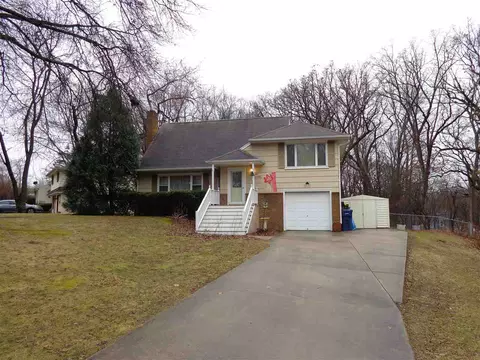 2632 E Hill Rd, Beloit, WI 53511 photo 2