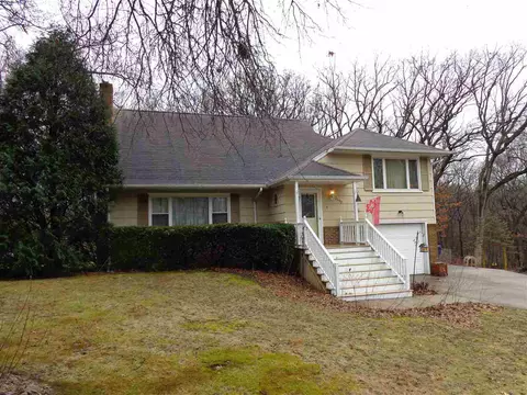 2632 E Hill Rd, Beloit, WI 53511 photo 3