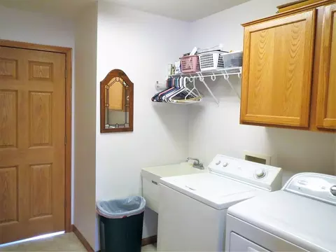 1082 Peter Dr, Dixon, IL 61021 photo 18