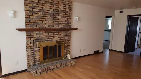 11224 2nd St, Roscoe, IL 61073 photo 5