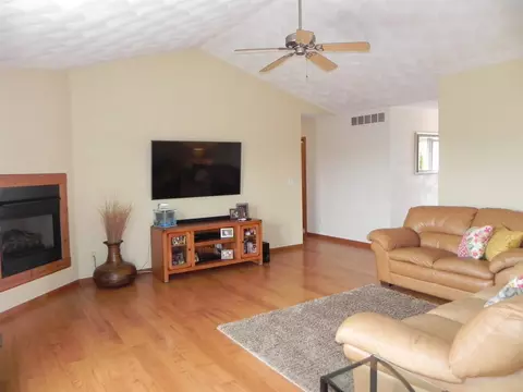 1102 Cameron, Durand, IL 61024 photo 21