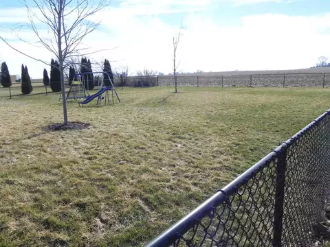 1102 Cameron, Durand, IL 61024 photo 9