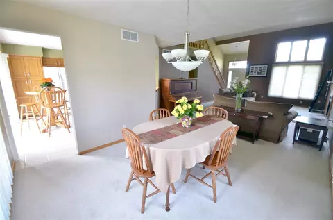 4602 Lindbloom Ln, Cherry Valley, IL 61016 photo 7