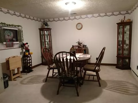 702 Westmore, Lake Summerset, IL 61019 photo 4