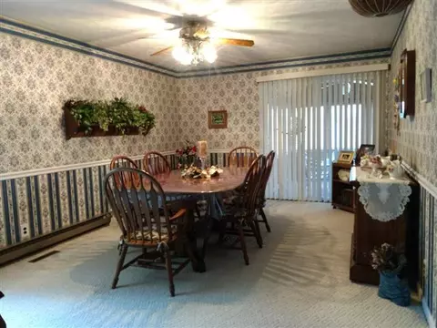 702 Westmore, Lake Summerset, IL 61019 photo 3