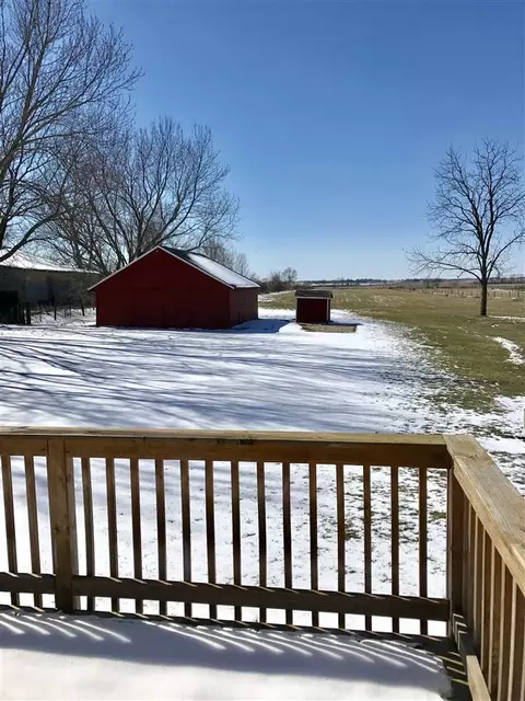 8391 Friday Rd, Davis Junction, IL 61020 photo 24