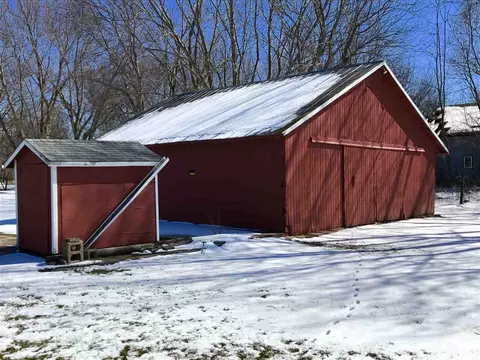 8391 Friday Rd, Davis Junction, IL 61020 photo 20