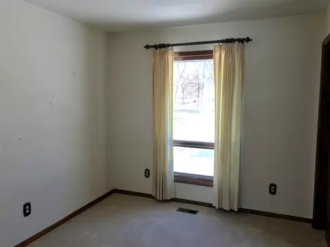 8391 Friday Rd, Davis Junction, IL 61020 photo 14