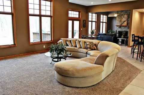 8018 Burr Oak Rd, Roscoe, IL 61073 photo 8