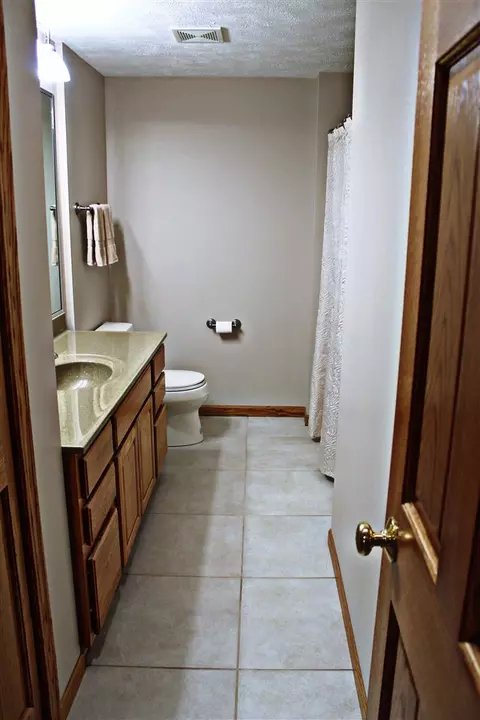 8018 Burr Oak Rd, Roscoe, IL 61073 photo 24