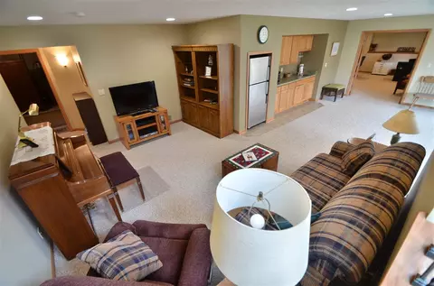 12432 Whispering Winds Dr, Roscoe, IL 61073 photo 20