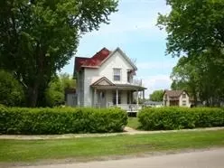 522 E Jackson St, Belvidere, IL 61008 photo 1