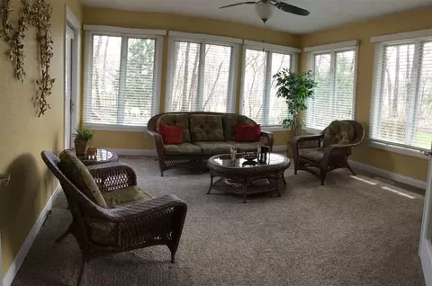 7426 Briarcliff Dr, Roscoe, IL 61073 photo 14