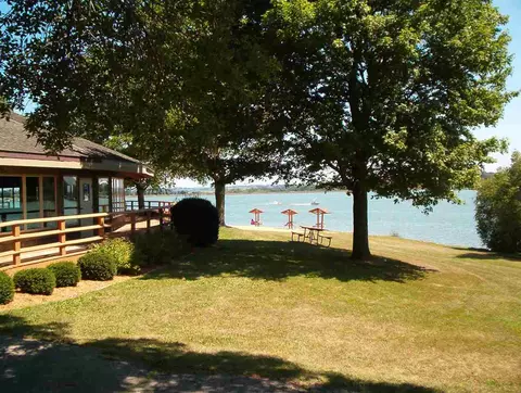 626 Lake Summerset, Lake Summerset, IL 61019 photo 9