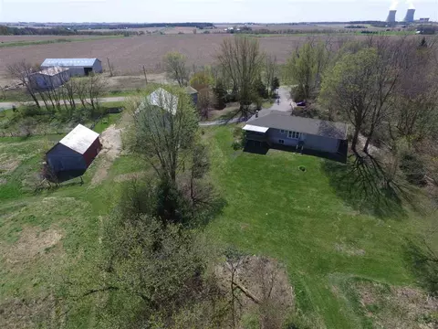 4484 E Walden Rd, Byron, IL 61010 photo 5