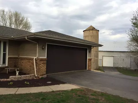 4484 E Walden Rd, Byron, IL 61010 photo 19