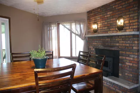 4484 E Walden Rd, Byron, IL 61010 photo 9