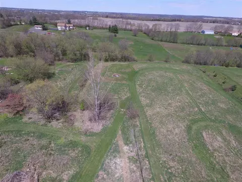 4484 E Walden Rd, Byron, IL 61010 photo 4