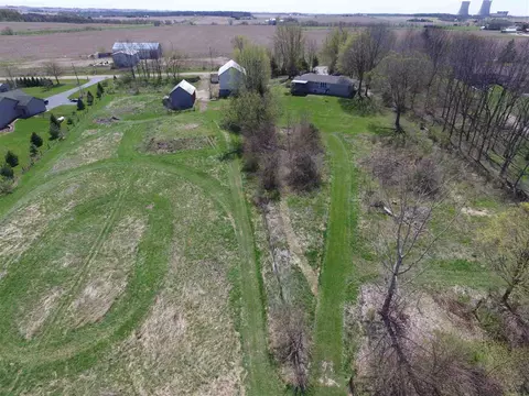 4484 E Walden Rd, Byron, IL 61010 photo 6