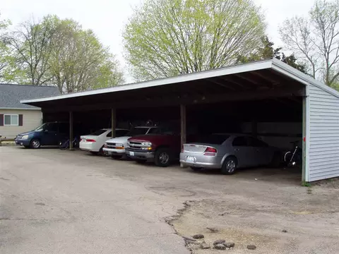 124 E 2nd St, Byron, IL 61010 photo 3