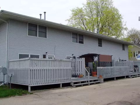 124 E 2nd St, Byron, IL 61010 photo 2