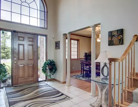 9816 Rivers Bend Dr, Roscoe, IL 61073 photo 3