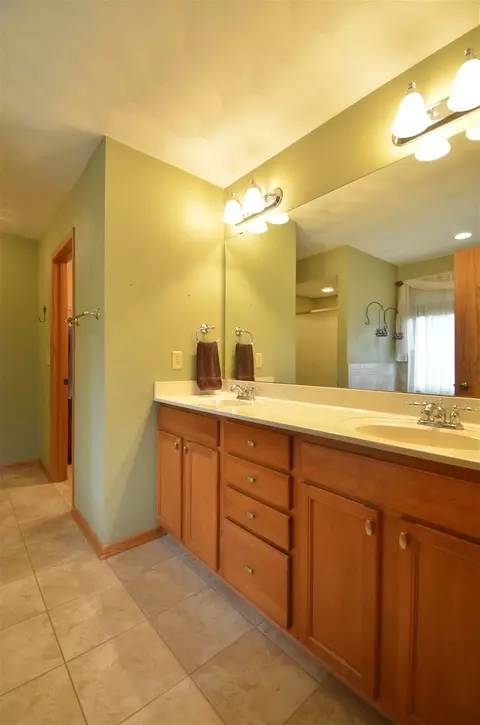 6608 Lindbloom, Cherry Valley, IL 61016 photo 16