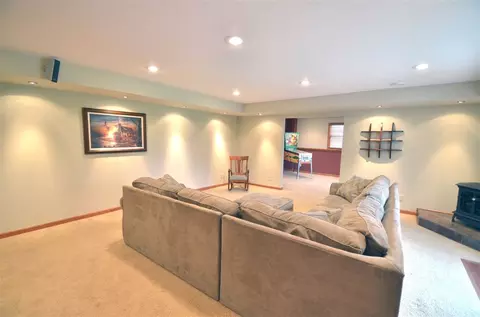 6608 Lindbloom, Cherry Valley, IL 61016 photo 22