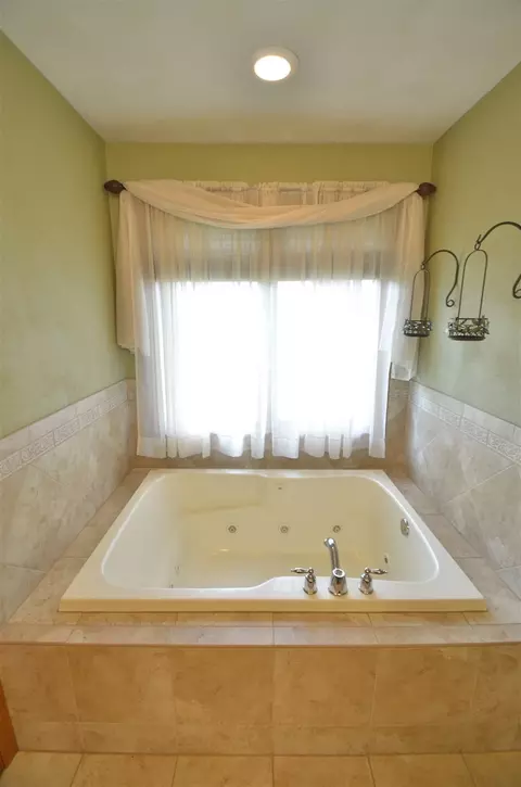 6608 Lindbloom, Cherry Valley, IL 61016 photo 17