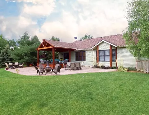 8285 Shaw Rd, Belvidere, IL 61008 photo 23