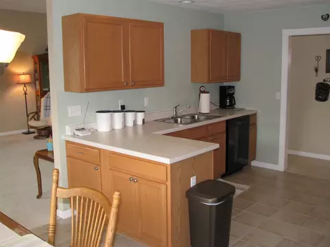 671 Ashleigh Ln, Roscoe, IL 61073 photo 10