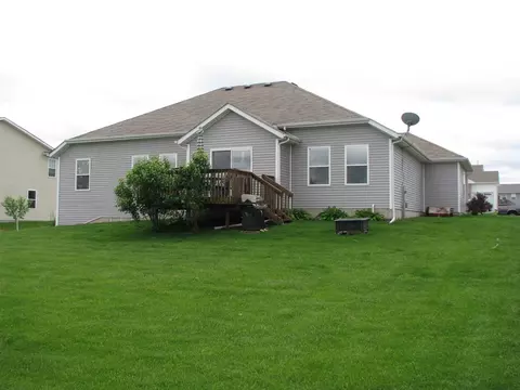 671 Ashleigh Ln, Roscoe, IL 61073 photo 20