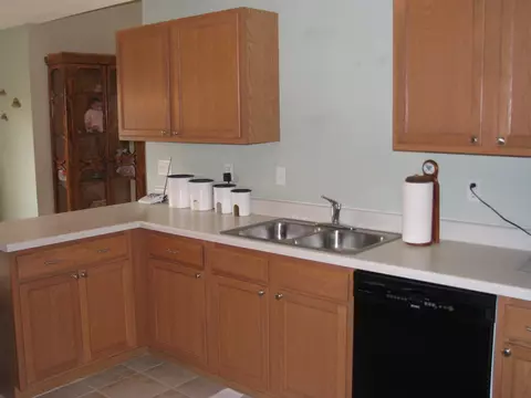 671 Ashleigh Ln, Roscoe, IL 61073 photo 11